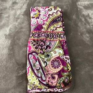 Vera Bradley Curling and Flat Iron Case in Very Berry Paisley